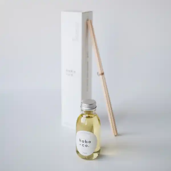 Roam Essential Oil Reed Diffuser