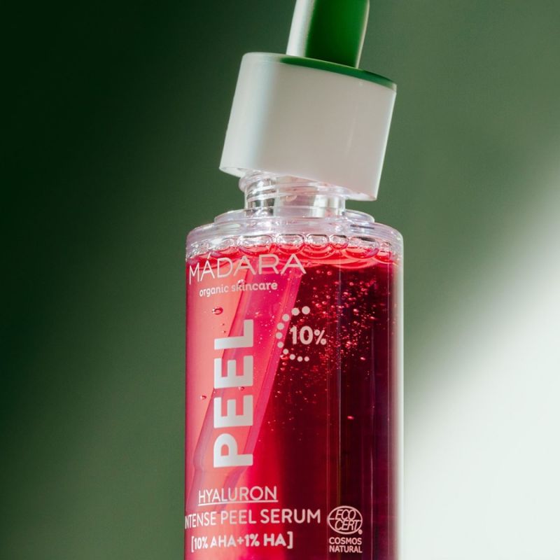 MADARA Organic Skincare PEEL Hyaluron Intense Peel Serum