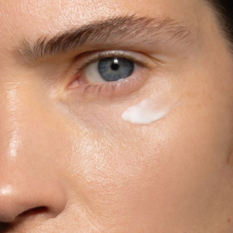 MADARA Organic Skincare RETINOL ALTERNATIVE Plant-powered Eye Serum