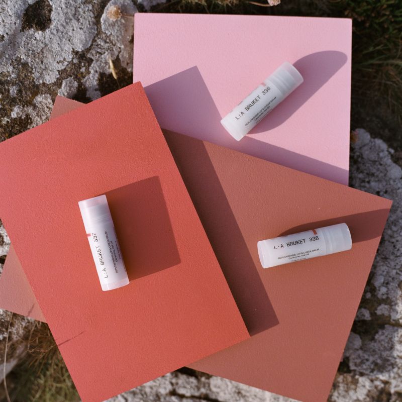 L:A Bruket No. 338 REPLENISHING LIP & CHEEK BALM Rowan Berry 14G CosmosNat
