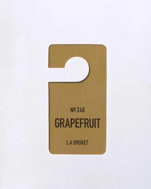 L:A BRUKET No. 248 Fragrance Tag Grapefruit Duftanhänger