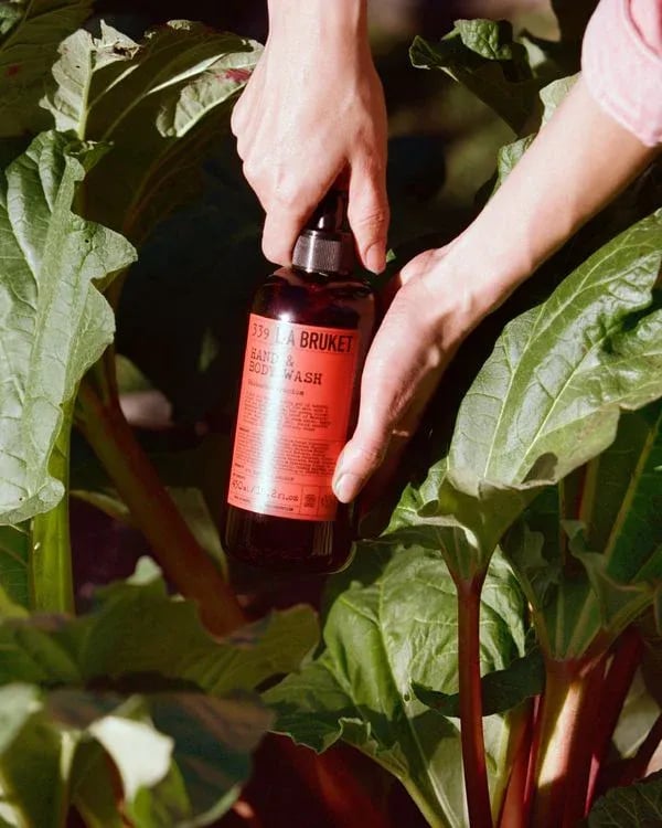L:A BRUKET No. 339 Hand & Body Wash RHUBARB/GERANIUM 55 ML Reisegröße
