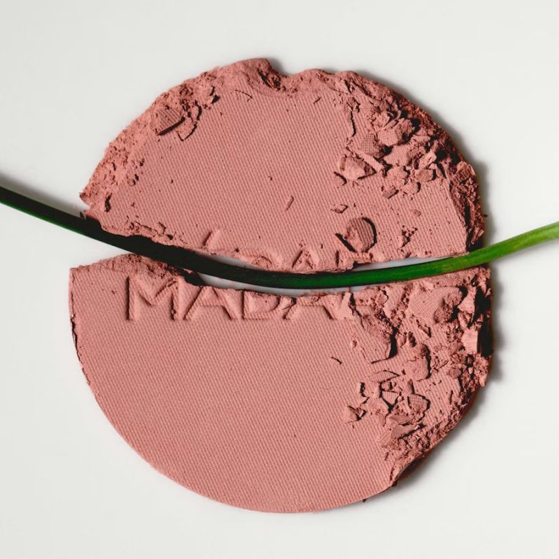 MADARA Organic Skincare MAGNETIC BLUSH Mineral Cheek Blusher, #2 BARE BLOSSOM