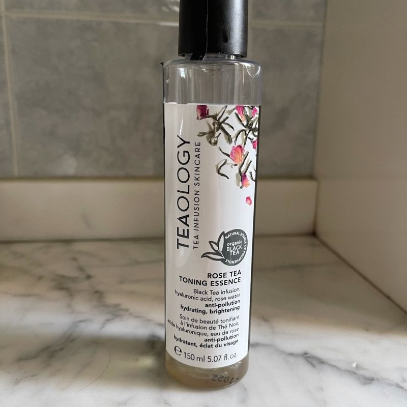 TEAOLOGY Rose Tea Toning Essence