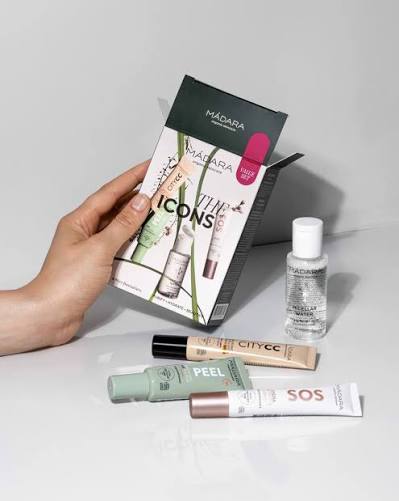 MADARA Organic Skincare The Icons Set  - LIGHT