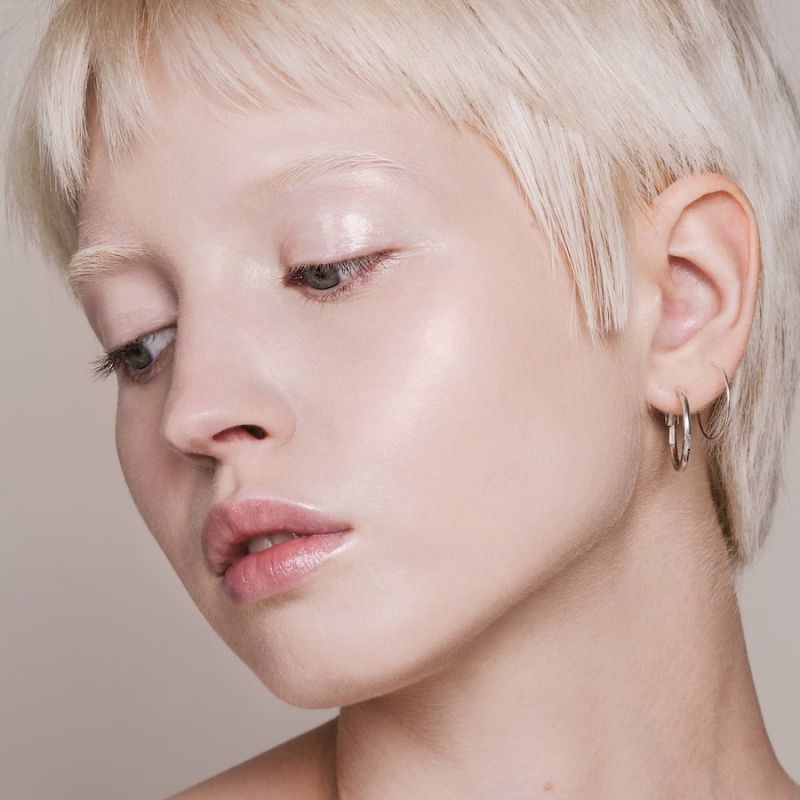 MADARA Organic Skincare SKIN EQUAL Foundation, #10 PORCELAIN