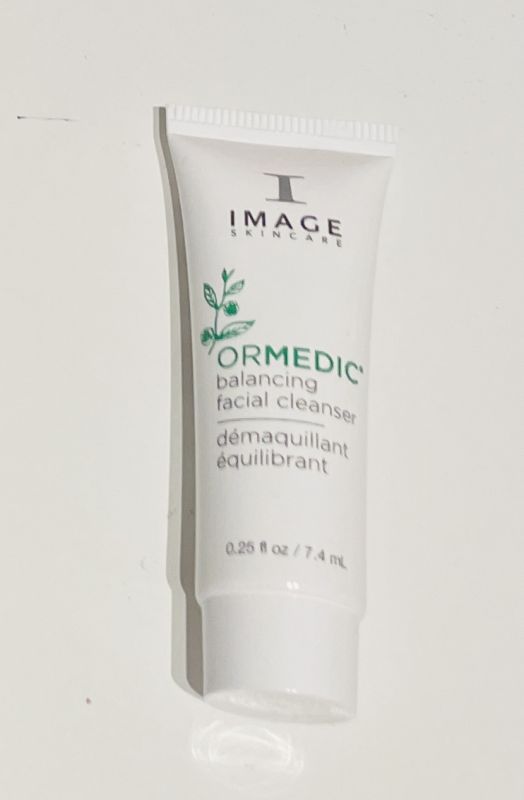 Image Skincare ORMEDIC balancing facial cleanser Luxus Sample